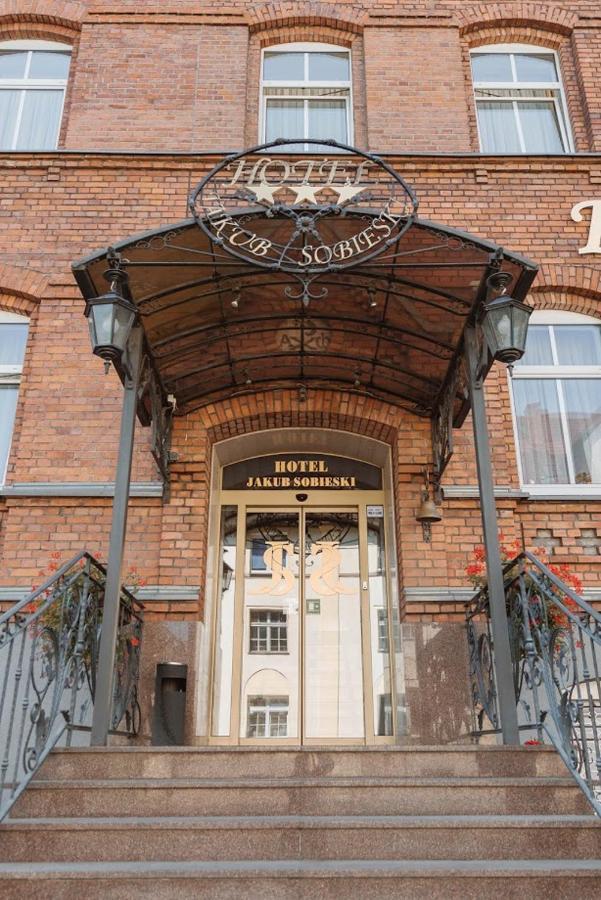 Hotel Jakub Sobieski Oława Exteriör bild